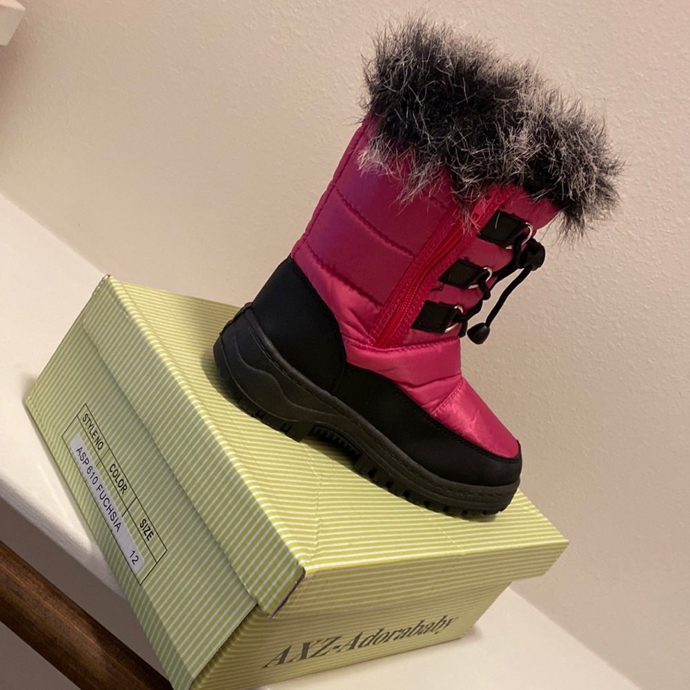 Adorababy Fuchsia Winter Boots- Kids size 12